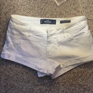 Never worn white Hollister shorts